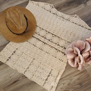 Solitaire Cream Crochet Top